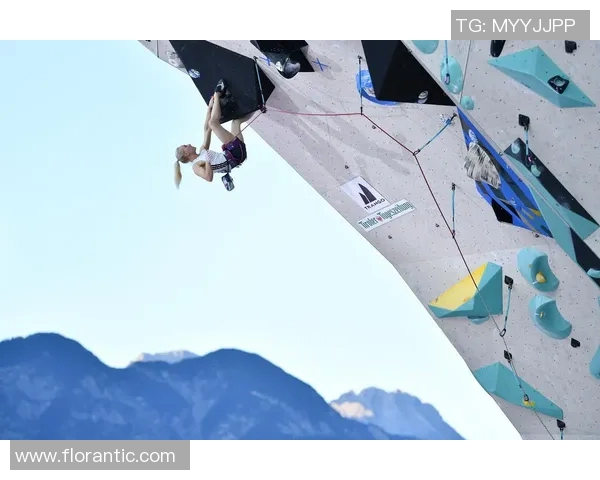 武汉攀岩队在世界攀岩锦标赛中的精彩表现与技术分析 武汉攀岩队在世界攀岩锦标赛中的精彩表现与技术分析