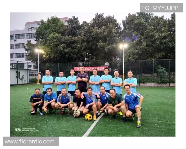 武汉篮球队的节奏与战术分析聚焦球队发展与未来展望 武汉篮球队的节奏与战术分析聚焦球队发展与未来展望