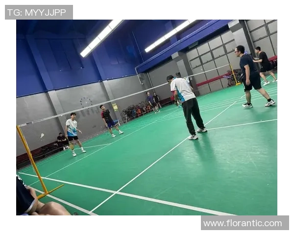 羽毛球盛宴：深入成都羽毛球队的速度与激情之旅