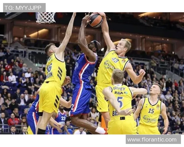 西雅图音速与伐木者的激烈对决揭示篮球战术与团队协作的完美结合