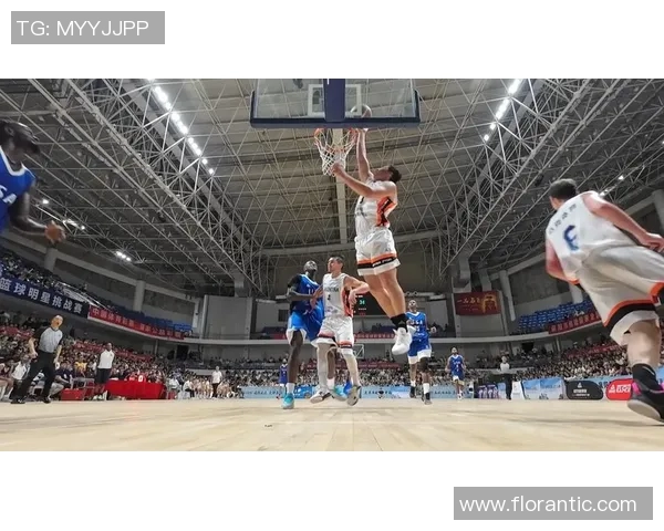 篮球明星快攻的魅力与技巧解析如何在比赛中迅速逆转局势